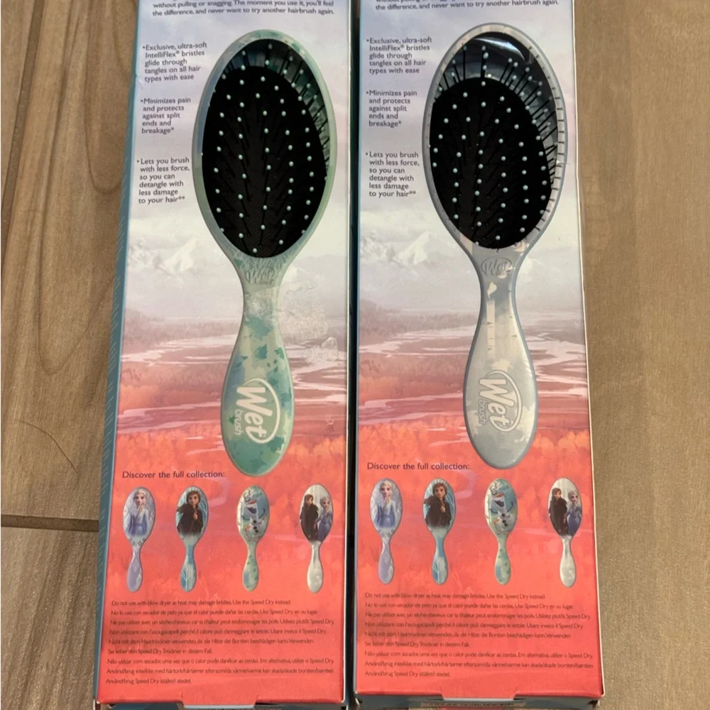 NIB Disney Frozen Wet Brush Duo with Olaf, Anna and Elsa